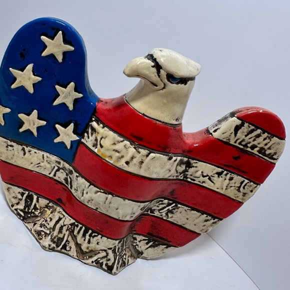 Vintage  FF Japan American Eagle Bank with Flag Body 7" x 6" - Picture 5 of 9